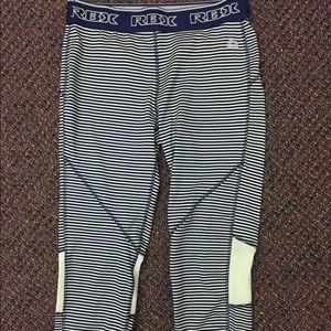 NWOT stripped workout leggings